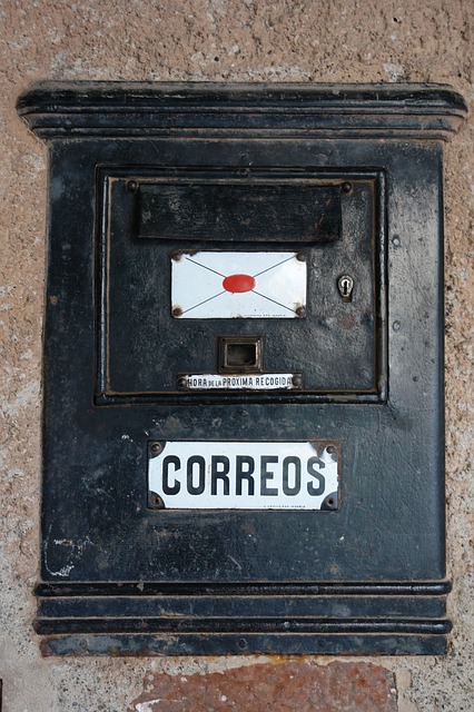 news/images/old-mailbox-post-740103_640.jpg
